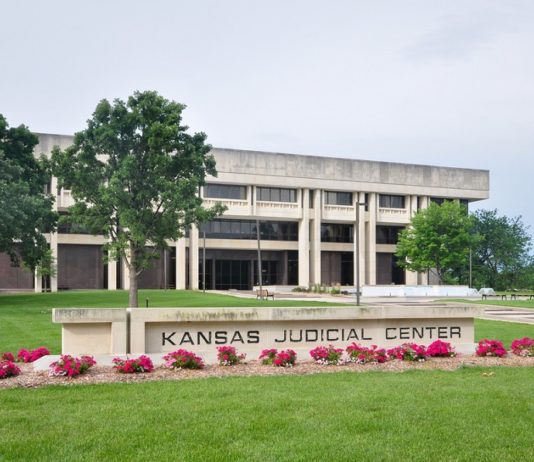 Two appeals court judges not seeking retention