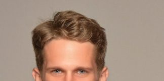 Mysterious mailer targets Democratic senator for ‘preborn children’ tax deduction