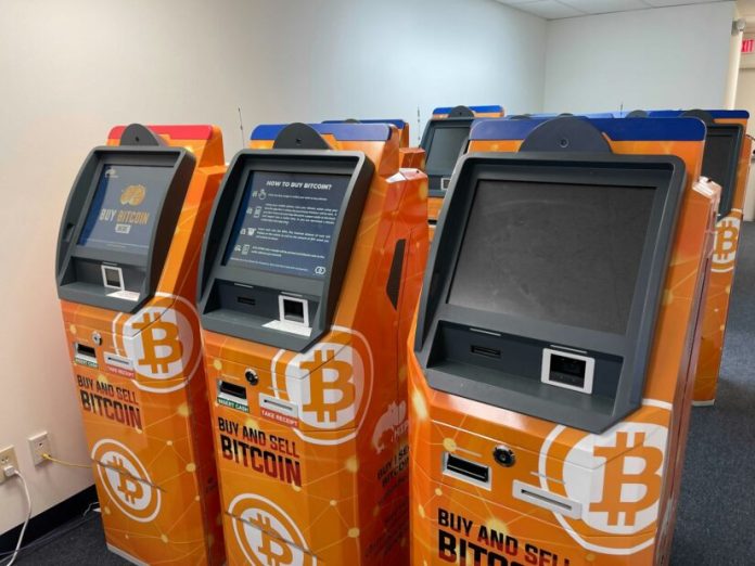 Bitcoin-ATM.-1756136576-9811-4322-lxb_photo0Fbry3YPfe8lxb_photo-825x619-1
