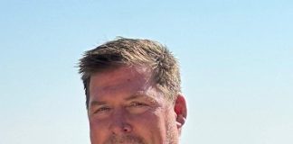 Masterson names running mate