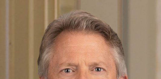 Livestock Association opts against endorsing Marshall in U.S. Senate race